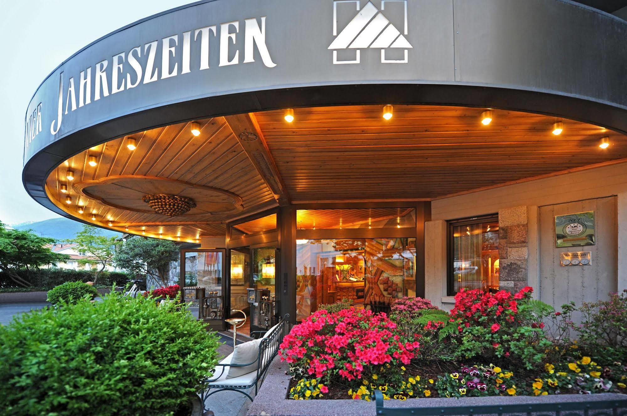 Hotel Vier Jahreszeiten 4*