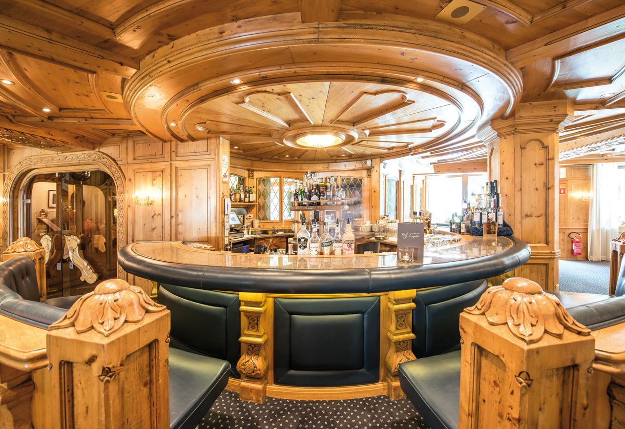 Vier Jahreszeiten Hotel 4*
